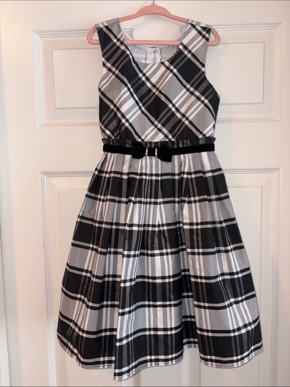 Jona Michelle Black and White Plaid Sleeveless Party Dress with Velvet Belt